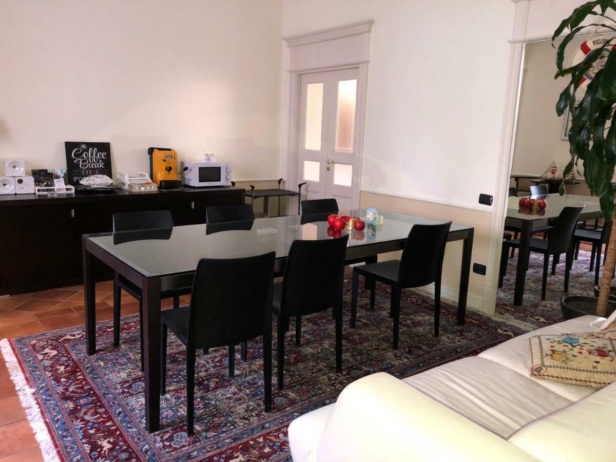 Bianca Suite B&B Σαλέρνο Εξωτερικό φωτογραφία