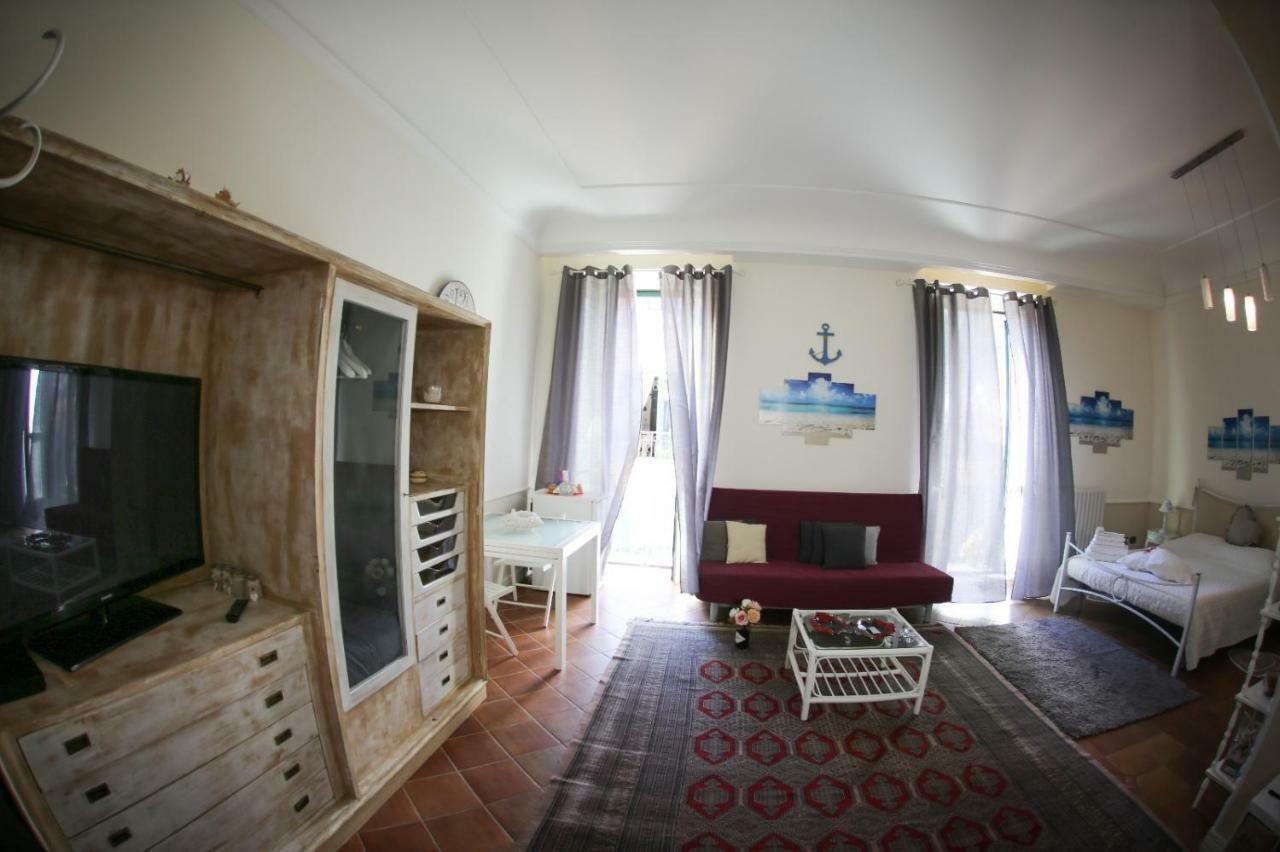 Bianca Suite B&B Σαλέρνο Εξωτερικό φωτογραφία